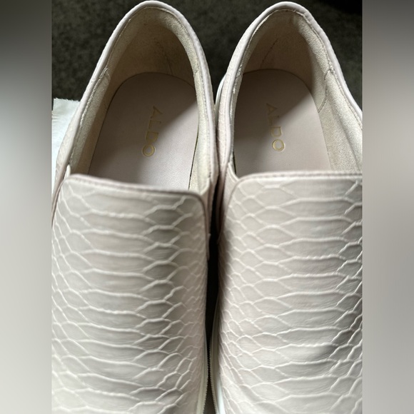 Aldo Slip on shoes - Picture 7 of 8